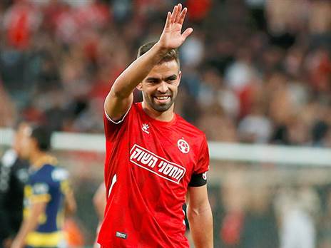 חוזר להרכב. ויטור (אלן שיבר)