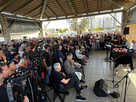 רבים ליוו בדרכו האחרונה (קובי אליהו)