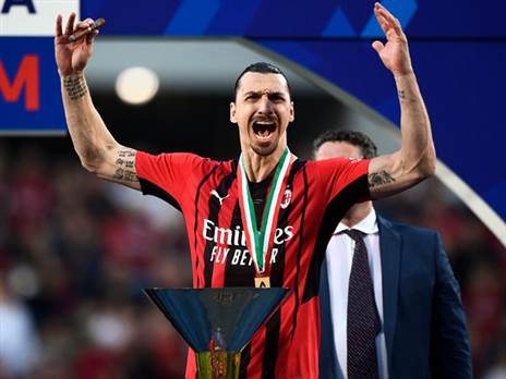 זלאטן איברהימוביץ'. מילאו מתחילה עידן חדש (GETTY)