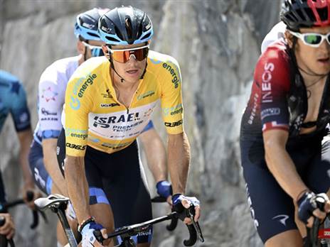 שמר על החולצה הצהובה. פוגלסגנג (ספרינט סייקלינג)