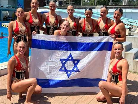 חמישה גמרים באליפות אחת (איגוד השחייה)