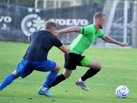 וממשיך להתאקלם בירוק (צילום: ראובן כהן, האתר הרשמי של מכבי חיפה)