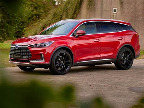 רכב ה-7מושבים TANG. קרוסאובר חשמלי וגדול