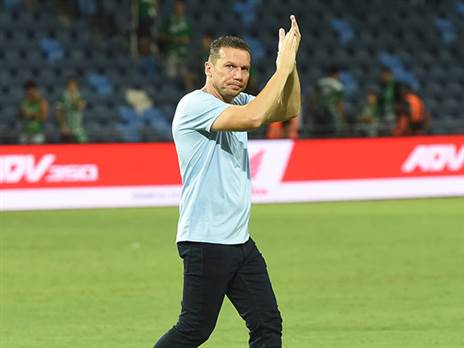 המליץ על ברק בכר (ברני ארדוב)