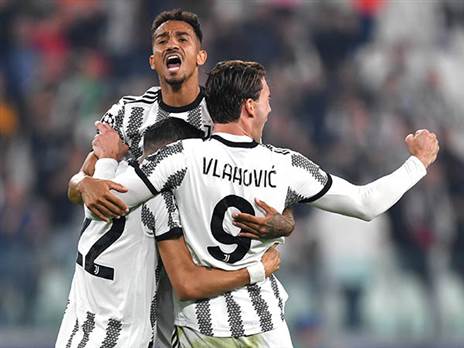 נקודות? אולי במשחק הבא. שחקני יובה חוגגים (GETTY)