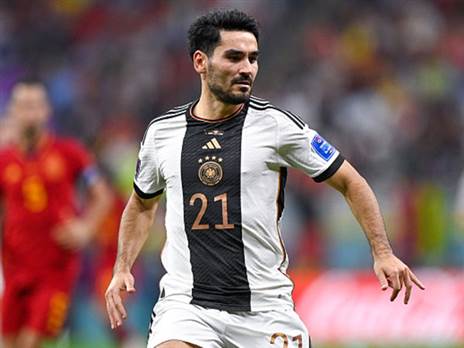 "מתעסקים במה שקורה עכשיו. בכדורגל". גונדואן (Pablo Morano/BSR Agency/Getty)