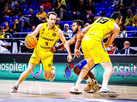 הוארטס. בלתי עציר (FIBA)