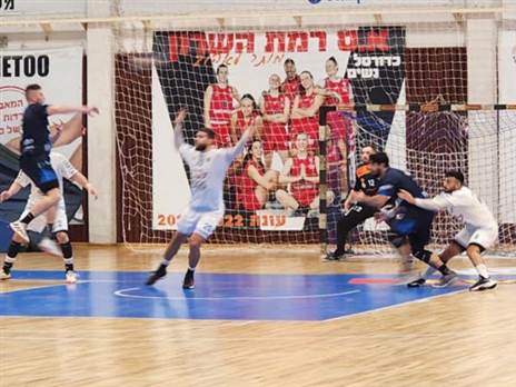 משחק הפכפך הסתיים בחלוקת נקודות (צילום: אלון נגל, אס"א תל אביב)