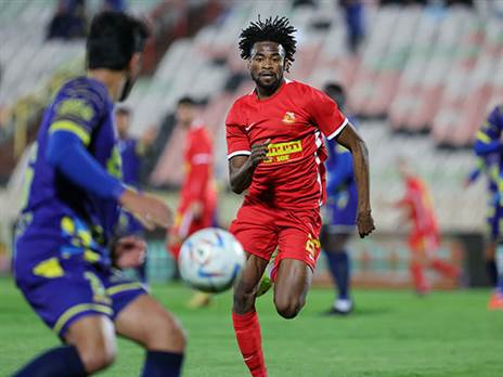 ישוב לסגל. זקאריה (לירון מולדובן)