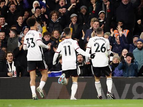 סולומון חגג עם פאליניה בדרך לרבע (GETTY)