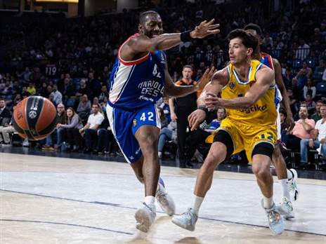 דיברתולומיאו השפיע לטובה מהספסל (Getty)