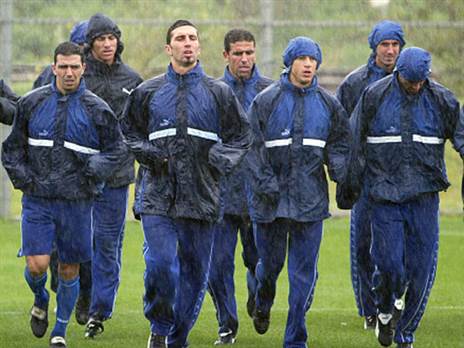 תקופות שבהן הנבחרת נדדה בגלל האינתיפאדה (SVEN NACKSTRAND/AFP via Getty)