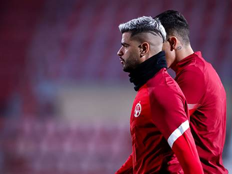 רותם חטואל. משהו עובר עליו, אבל למה דווקא עליו? (מאור אלקסלסי)