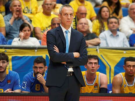 קטש. ממשיך במכבי ת"א (אלן שיבר)