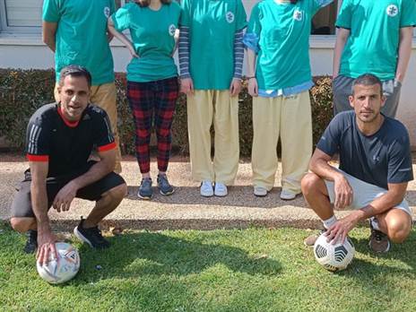 ידין ומשומר. עדיין קרובים לכדורגל הישראלי (אוסף פרטי)