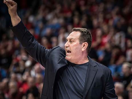 "ישמר לו מקום של כבוד בדפי ההיסטוריה" (עודד קרני)