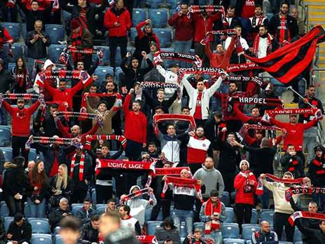 "חובתנו להחזיר את הקהל" (אלן שיבר)