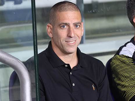 קוז'וק. נערך (אלן שיבר)