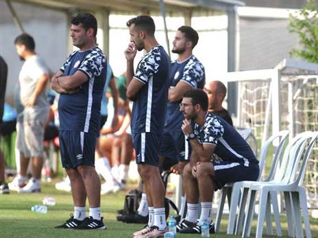 ניסו אביטן. המאמן ממשיך בבניית הסגל (יוסי גבאי)