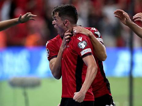 ADNAN BECI/AFP via Getty Images)