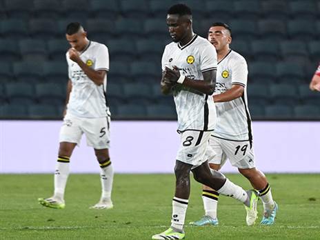 בוריס אינו. יקבל את הכבוד? (ברני ארדוב)