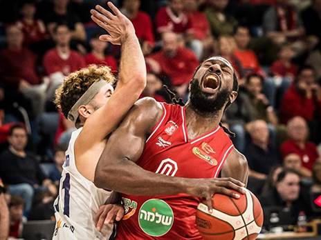 "תמיד עם עיניים על שוק השחקנים" (עודד קרני)