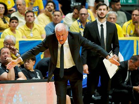 אוברדוביץ'. אורב מאחור (אלן שיבר)