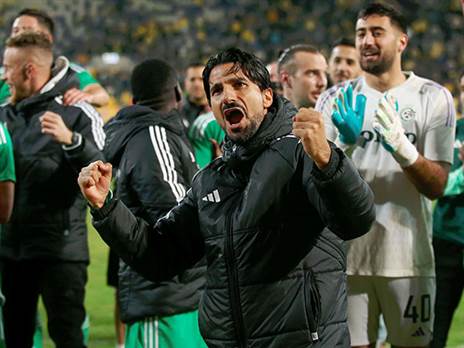 לא השתנה חיצונית, וגם משחק יותר טוב (אלן שיבר)