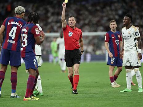 השיפוט במוקד (THOMAS COEX/AFP via Getty Images)