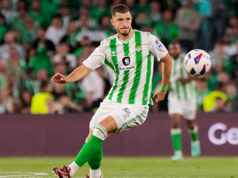 אלוף העולם מתקרב לברצלונה (getty)