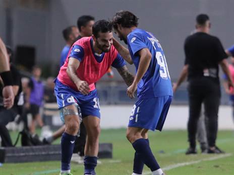 ברקוביץ` עם ירדן כהן. “כוכב כדורגל“ (אסף הופמן וסער כרמלי, באדיבות הפועל פ“ת)