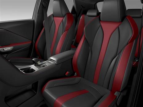 יוקרתית וספורטיבית: מגוון רחב של ריפודים ושילובי צבעים לבחירה