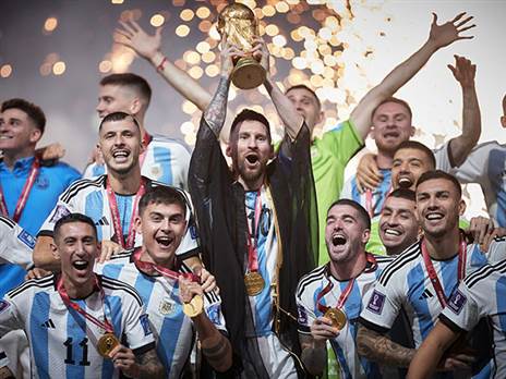 “כל העולם, וקצת גם השופטים, רצו שמסי יזכה במונדיאל“ (Getty)