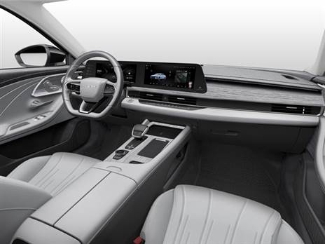 יש אוורור במושב הנהג גם בגרסת הכניסה