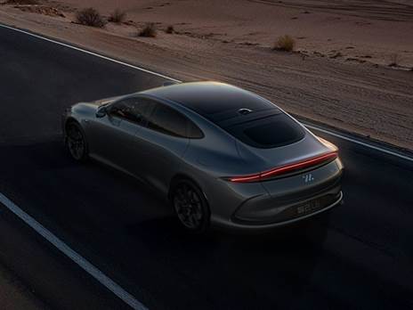 טווח נסיעה של 700 ק“מ ויותר