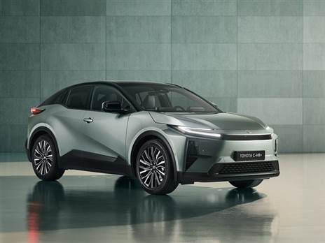 גם בחשמל: טויוטה CH-R+