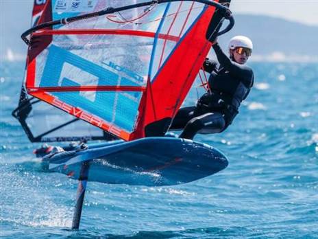 הנבחרת הישראלית מובילה בצרפת (SAILING ENERGY)