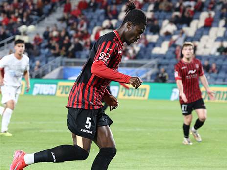 יפרד מהבירה. יאו (דני מרון)