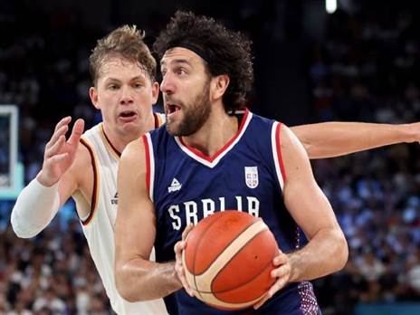 וסיליה מיציץ'. העברה היסטורית בכדורסל האירופי (GETTY)