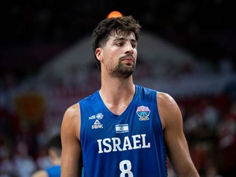 אבדיה. לא מוותר (Marcin Golba/NurPhoto via Getty Images)