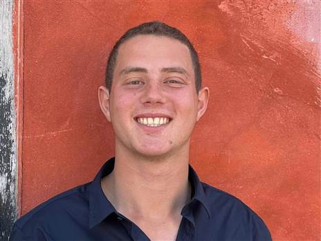 סרן עומר נאוטרה ז“ל