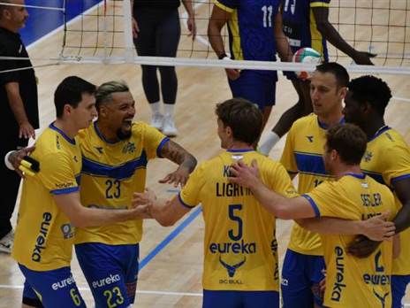 גם מכבי ת“א פתחה ברגל ימין (רינת ורדי)