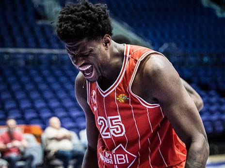 ניסה גם פוטבול (עודד קרני)