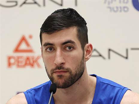 “שמים את העייפות בצד“. זוסמן (צילום: אלן שיבר)