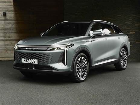 אומודה 9 - מבוסס ג`אקו 8, אבל יש לו רק 5 מושבים