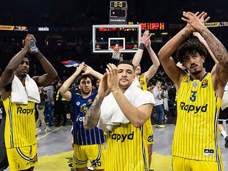 מתקרבים לאיזורי הפליי אין (GETTY)