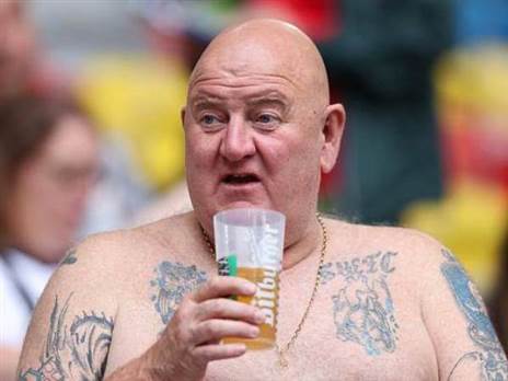 כמה תעלה בירה במונדיאל? תלוי איפה תהיו (GETTY)