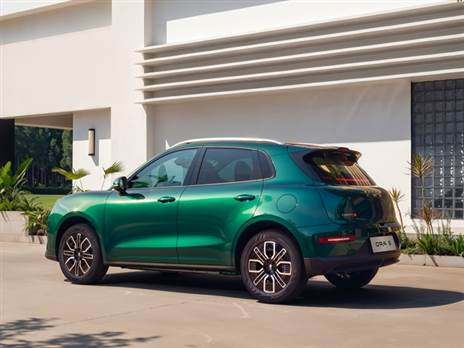 אורה 5 - רק נראית קטנה