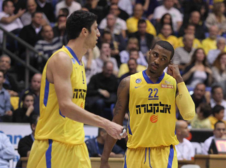 לנגפורד ואליהו. אחד בפנים, השני לא (אלן שיבר)