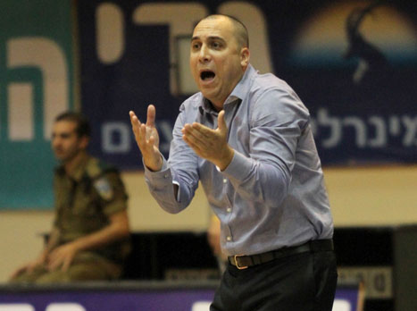 הקבוצה לדין. אלפסי (קובי אליהו, וואלה!)